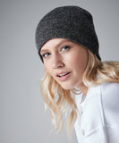 Two-tone pull-on beanie