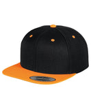 The classic snapback 2-tone  (6089MT)